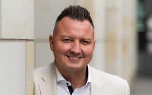 Sicherheit für den sächsischen Mittelstand: Jürgen Brandt (Ergo) und die Top-Adressen für Gewerbeversicherungen in Dresden